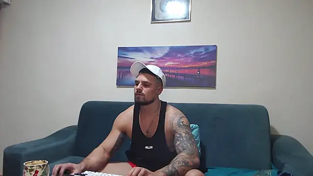 Tiberius_hunk Webcam show