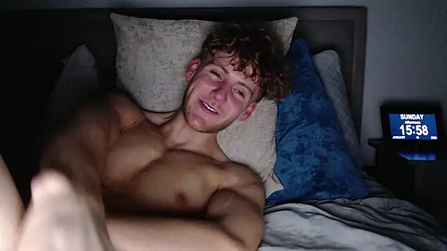 دردشة DominantAlex18 الجنسية المباشرة