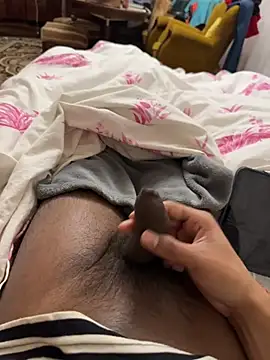 Mumbai_Guy_143's Webcam Show