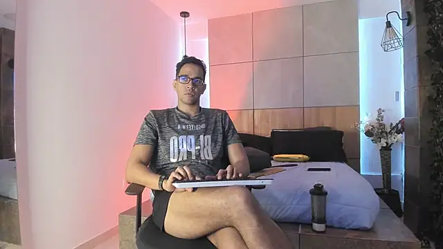 دردشة JacobDraven الجنسية المباشرة