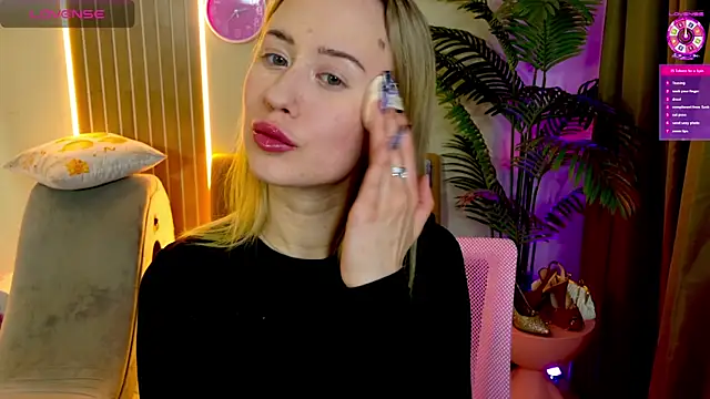 SashaBrooks: онлайн-секс-чат