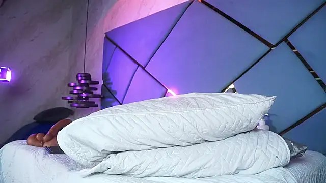 Онлайн чат XXX marcela_rojas