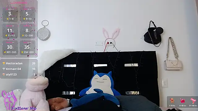 Camila_TorresssのライブXXXチャット