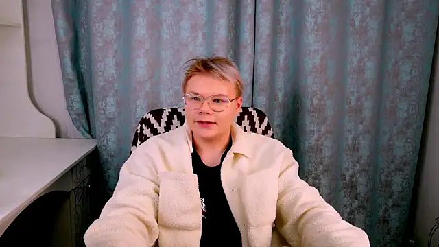 Brian_Mils' Webcam Show