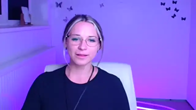 Melodie_Aster live XXX chat