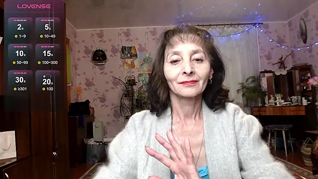 Angelina-Missteria Live XXX-chat