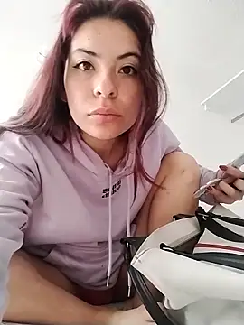 niiix_01: онлайн-секс-чат