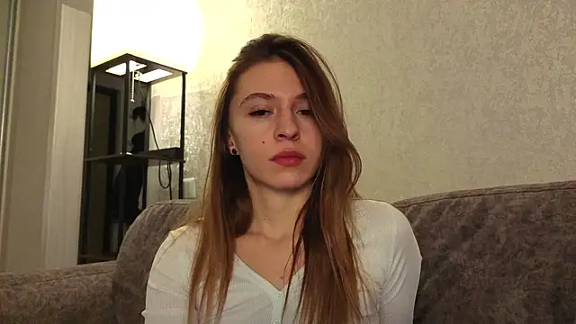 Chat XXX en directo de LovelyKatea