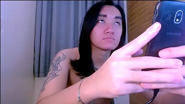 lil_cummer69 网络视讯表演