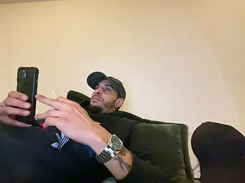 Chat XXX en directo de Rebeu313