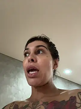 Nikatsu live XXX chat