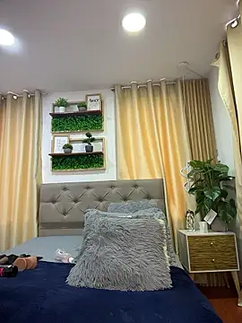 sasi_luna's Live XXX Chat