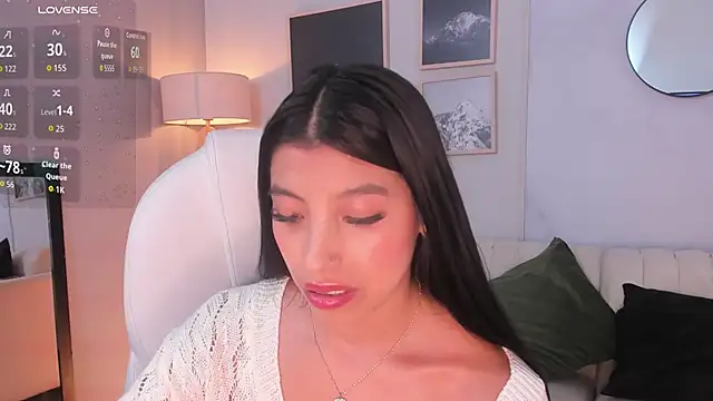 Tiffany_LowのライブXXXチャット