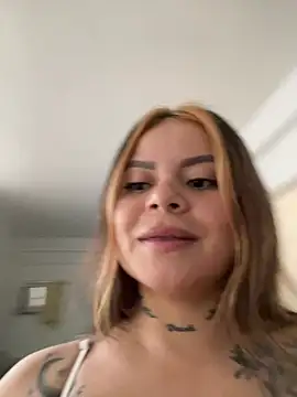 Chat XXX en directo de Ivana__Rivera