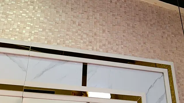 ambar_rosse25 即時 XXX 聊天