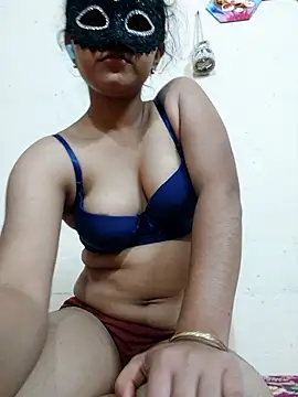 Dool_12vabi: διαδικτυακό σόου στην κάμερα