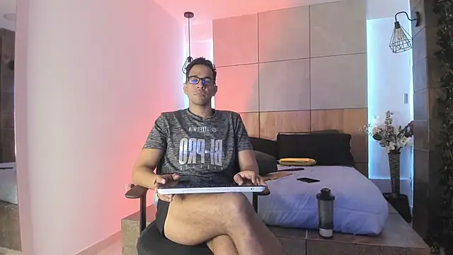 JacobDraven 라이브 XXX 채팅