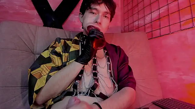 Eliot_X 在線直播表演