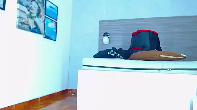 Hot_Latino_x 在線直播表演