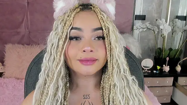 conny__curly's Live XXX Chat