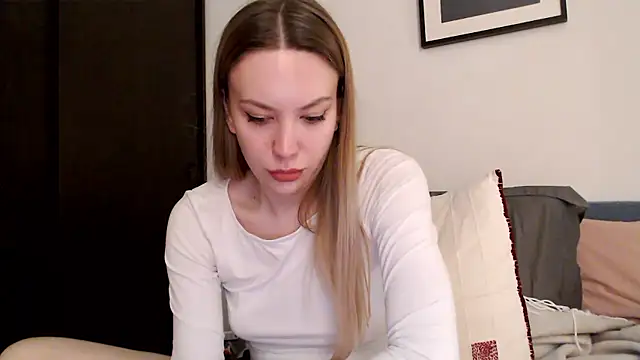 Show modela Scarlettford na web-kameri