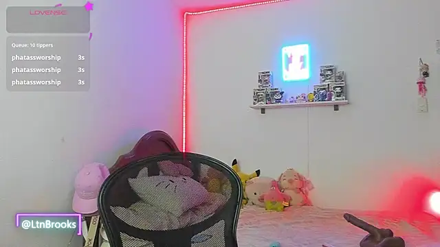 Annaa_Brooks' Live XXX Chat