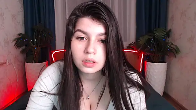 KisaModel's Live XXX Chat