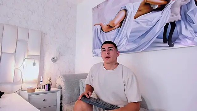 Chat XXX ao vivo de MassimoCo_