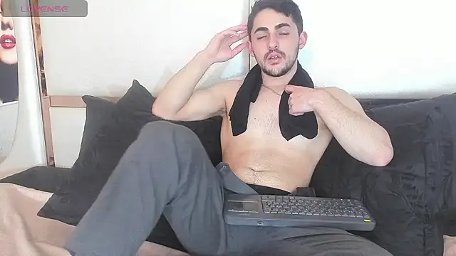 Jo_Silva99's Live XXX Chat