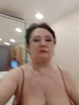 SalientClean's Live XXX Chat