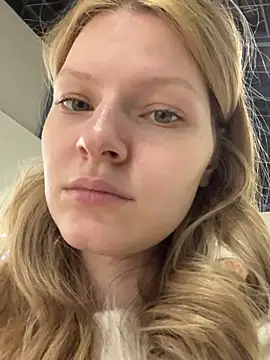 MaryHiggins 即時 XXX 聊天