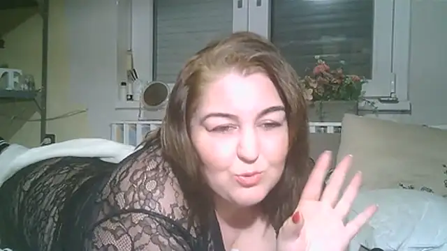 Viven1122 即時 XXX 聊天