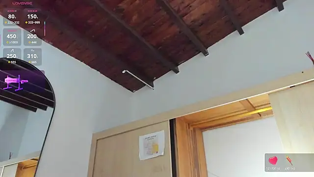 naomidibello's Live XXX Chat