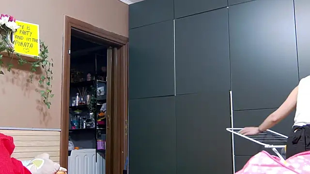 karo123421 Chat XXX live