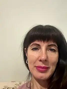 LadyLuxLover élő XXX-chatje