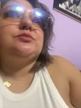 MikyVesela Chat XXX live