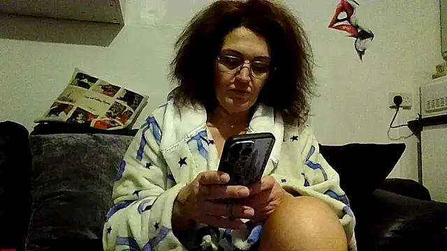 RubyyRosee 라이브 XXX 채팅