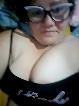 Carlotaazul 即時 XXX 聊天