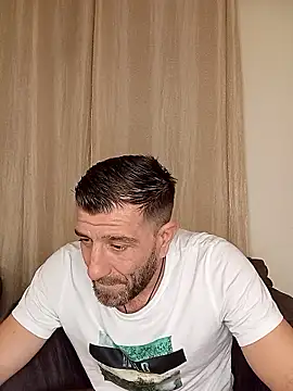 Alexdaniel89's Live XXX Chat