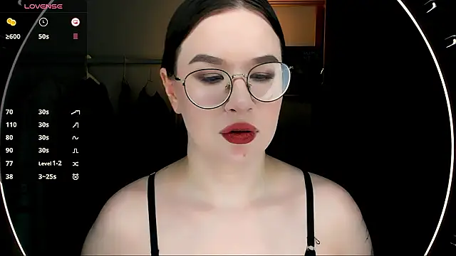 MyNameIsLilith Chat XXX live