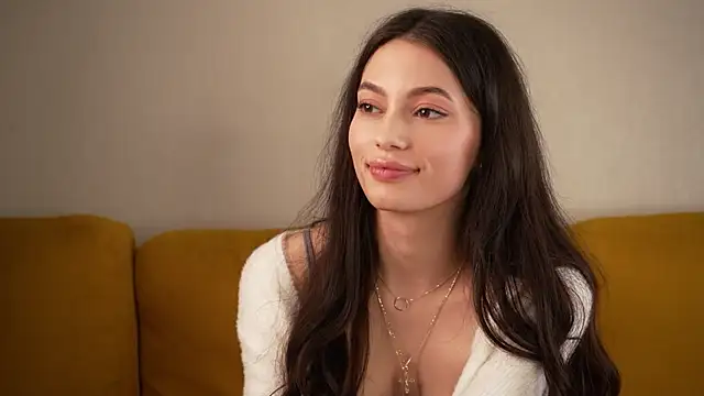 FirstOfFallen 即時 XXX 聊天