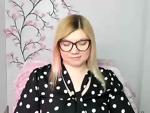 Lola_moree Chat XXX live