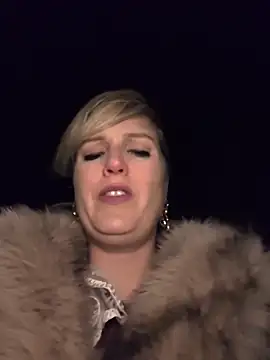 Sexybiene969 Chat XXX in diretta