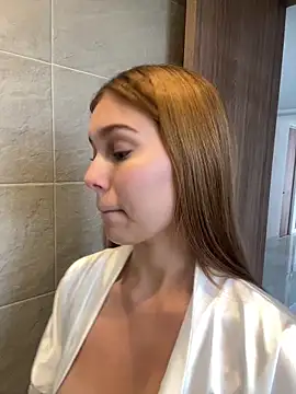 Nikii__'s Live XXX Chat