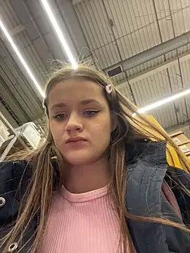 Czat XXX na żywo – KittyQueeny