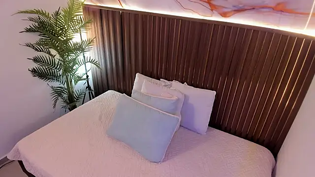 Roxie-NS Live XXX-chat