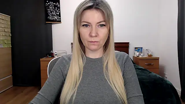 Chatroom XXX en direct de ParadiseAlina