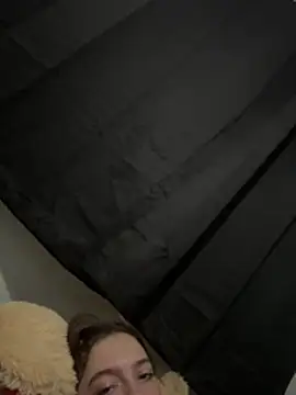 Victoria6989 现场XXX聊天