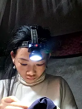 gio-thu 即時 XXX 聊天