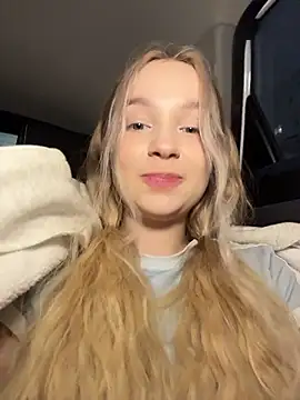 -teenytiny- Chat XXX live